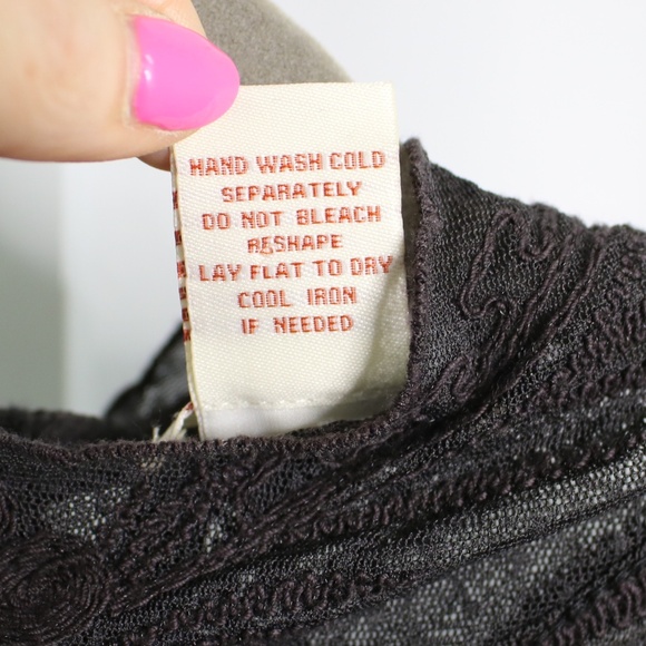 Vintage Sundance Small Sheer Long Sleeved Top with Embroidery Dark‎ Brown - Picture 3 of 6